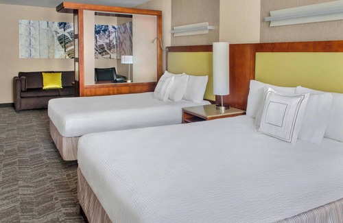 North Bellport Hotel | SpringHill Suites by Marriott Long Island Brookhaven