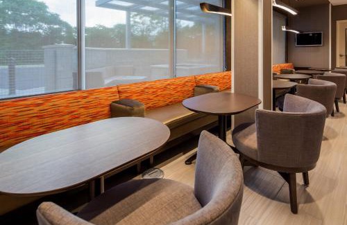 Chambersburg Hotel | SpringHill Suites by Marriott Chambersburg