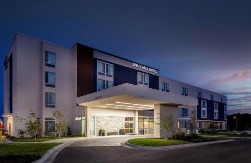 Parkville Hotel | SpringHill Suites Kansas City Airport