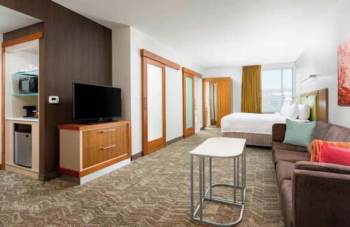 Mission Valley East Hotel | Springhill Suites San Diego Mission Valley