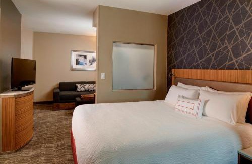 Brentwood Hotel | SpringHill Suites St. Louis Brentwood