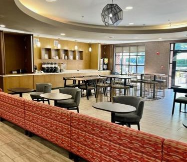Prince Frederick Hotel | SpringHill Suites Prince Frederick