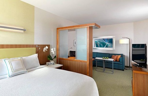 Wichita Hotel | Springhill Suites Wichita Airport