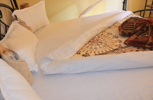 Moshi Hotel | Springlands Hotel Moshi