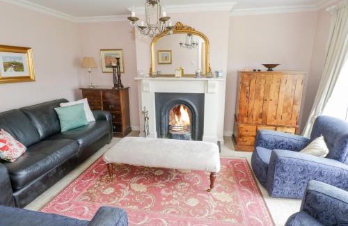Louisburgh House | Springwood Cottage