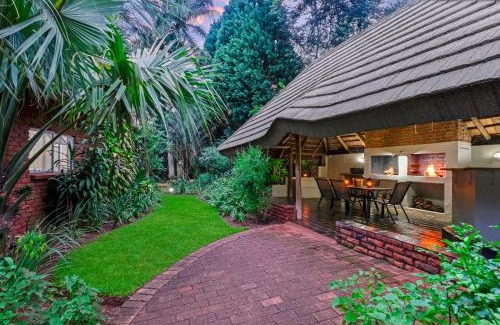 Tzaneen House | Spurflower