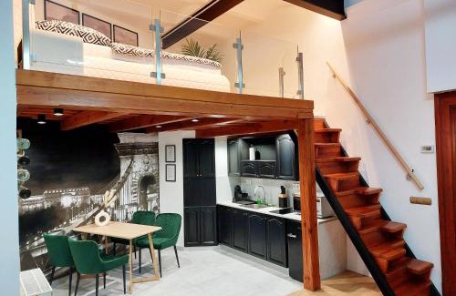 Szombathely Apartment | SQUARE 16 - Absolutely Central Location