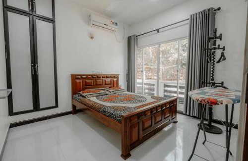 Puliyanthivu House | Sri Construction Circuit Bungalow