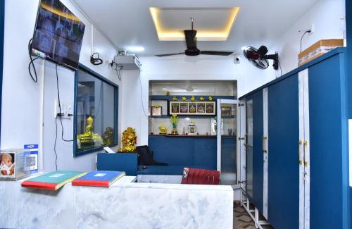Periamet Hotel | Sri Tirumalaa Hotel