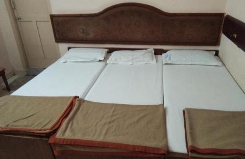 Kachiguda Cabin | Srinivasa Lodge