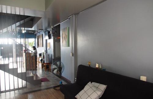 Dusit House | Sriyanar Place