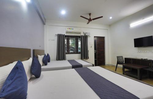 Nanganallur Hotel | SS Guest House