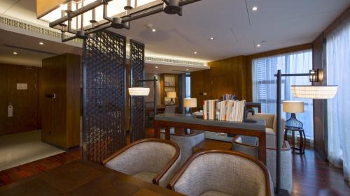 Deqing County Hotel | SSAW Boutique Hotel Dexin Mogan Mountain