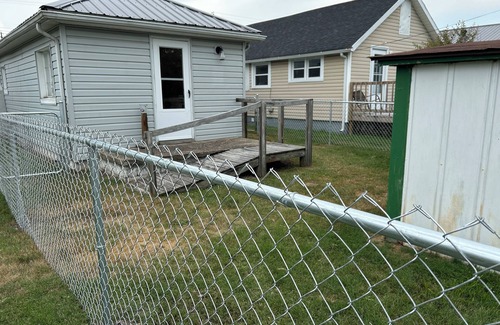 St Albans House | St Albans - Large 1 Bed 1 Bath entire home waiting for you. Quiet and Peaceful.