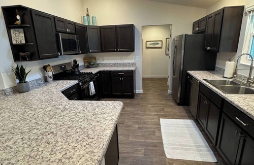 Leesburg House | St. Catherine Cottage