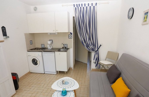 Latour-Bas-Elne House | St Cyprien large terrace beautiful bright apartment