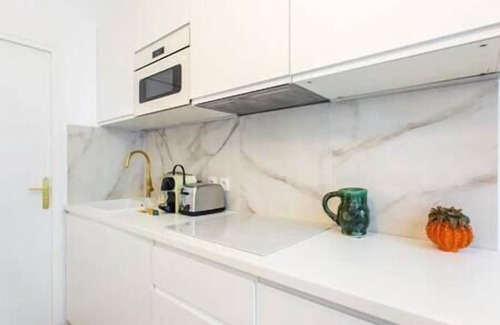 Quartier de l'Ecole-Militaire Apartment | St Germain-Bon Marché - cosy n°1