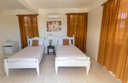 Roseau Bed & Breakfast | St. James Guesthouse