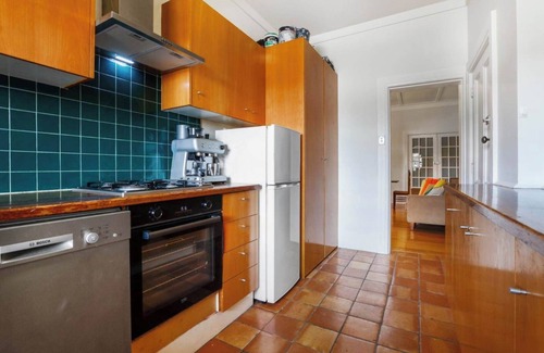 St Kilda Apartment | St Kilda Retreat Summ