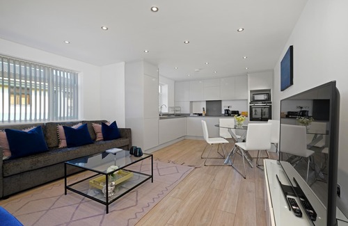 South Ruislip Apartment | St Martins 2 Bedroom & 2 Bathroom Apt. 2 - Ruislip