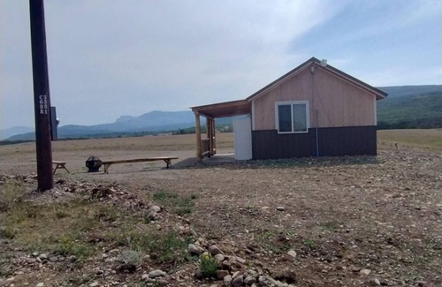 Babb Cabin | St. Mary, Many Glacier, Waterton area cabin