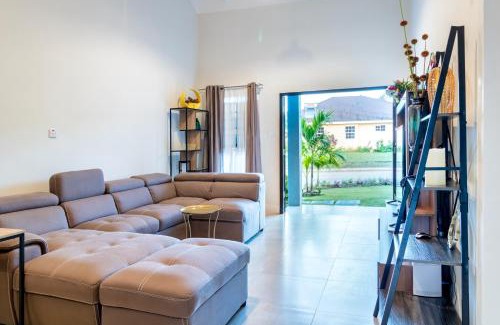 Epworth Villa | St Mary Peace Garden