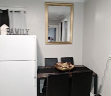 Midway Apartment | St. Paul Fry Street Den West Suite #2