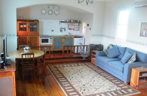 Stanhope House | St Peter's Fairview