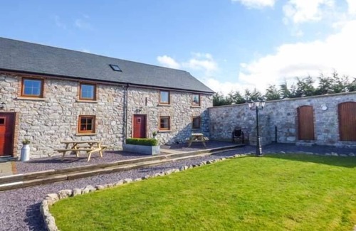 Rhyd-y-foel Cottage | STABAL-Y-GWEDD, family friendly, with a garden in Abergele