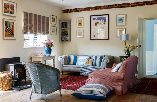 Saxmundham House | Stable Cottage at the Grove, Great Glemham