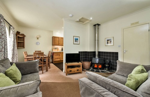 Slate Islands Cottage | Stables East - a semi-detached cottage that sleeps up to 6 guests