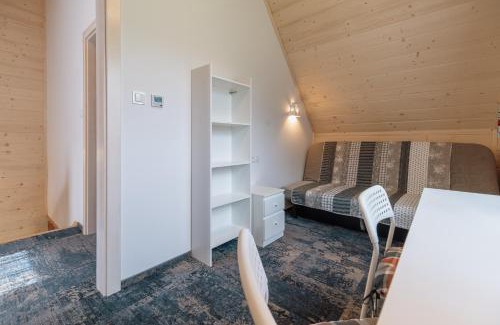 Czarny Dunajec Bed & Breakfast | Stachelisko - domki i pokoje