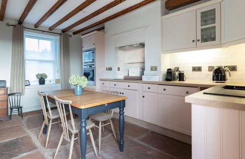 Penruddock Cottage | STAG COTTAGE, family friendly, with open fire in Penruddock
