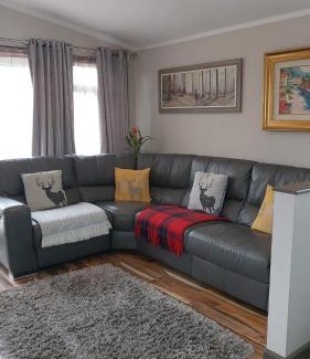 Tunstall Ski Chalet | STAG LODGE