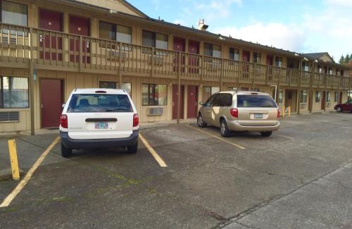 Molalla Hotel | Stagecoach Inn Motel