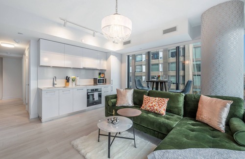 Bloor-Yorkville Apartment | Stallion Suites Yorkville