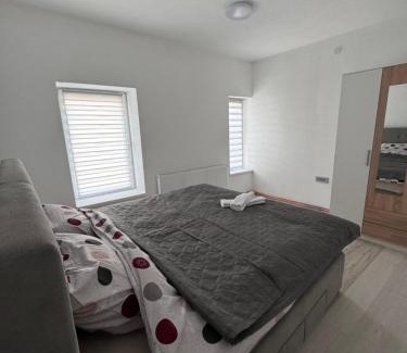 Mrkonjic Grad Apartment | Stan na dan GlobusMG