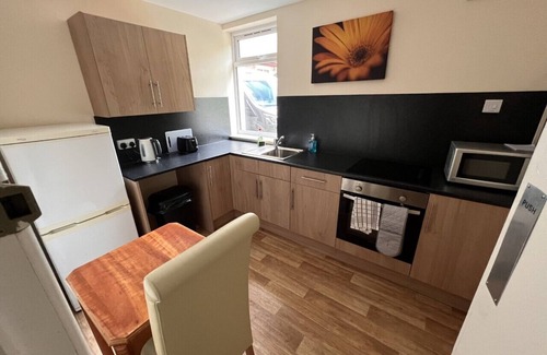 South Galson House | Standard-Single room-Shared Bathroom-Garden view
