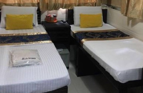 Jordan House | Standard Twin Room 3