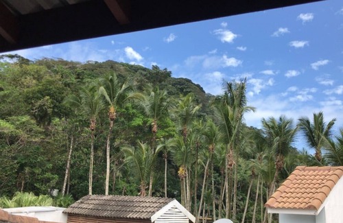 Lazaro House | Standing house in Alto patrao Ubatuba area