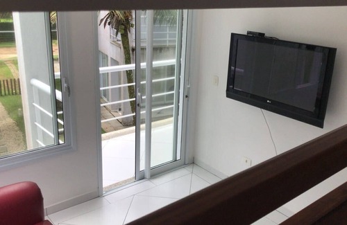 Lazaro House | Standing house in Alto patrao Ubatuba area