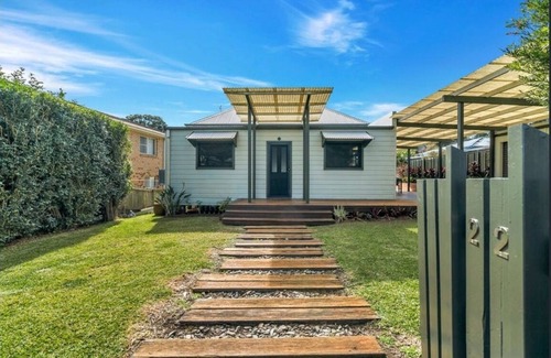 Maclean House | STANLEY COTTAGE