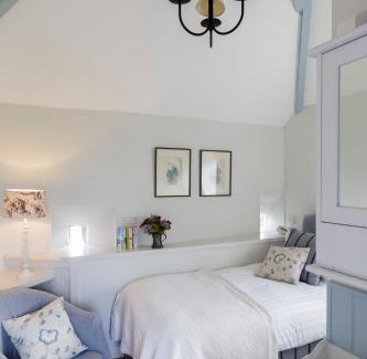 Hugh Town Hotel | Star Castle Hotel