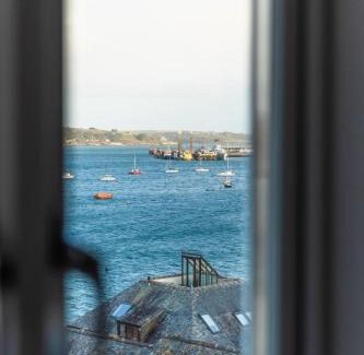 Mylor Churchtown Apartment | Star & Garter