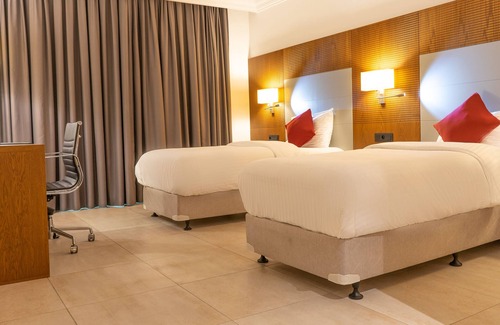 Yaounde Hotel | Star Land Hotel Bastos