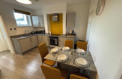 Peterborough House | Star Road Home, Central Peterborough Location