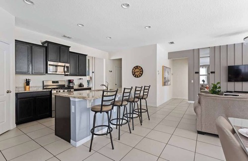 Loughman House | Star Wars Themed Movie Theater 6BR