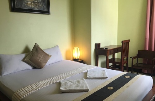 Prampir Makara Hotel | Star Wood Inn