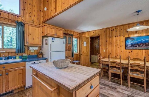 Ridgewood House | Stargazer Chalet in Carnelian Bay