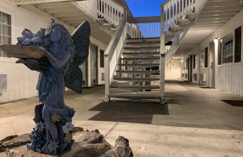 Munras Avenue Hotel | Stargazer Inn and Suites